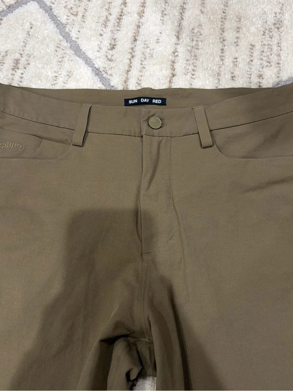 Sun Day Red Tiger Woods Jupiter 5 Pocket Golf Pants Men’s Size 32 Bronze